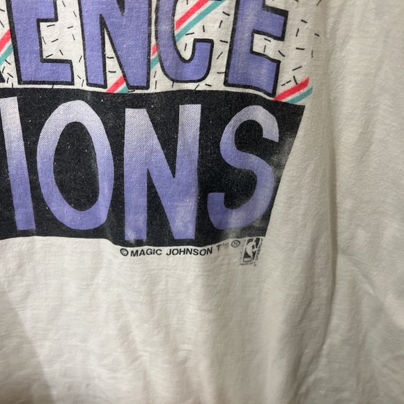 Lakers 91 Western Conference Champions Tee Single Stitch with a beautiful fade - Picture 2 of 4